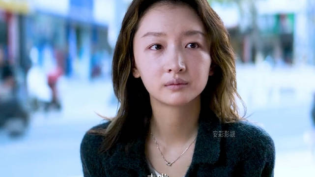 网恋被骗，自己却充当诱饵把骗子捉拿归案《鹦鹉杀》周冬雨章宇张宥浩