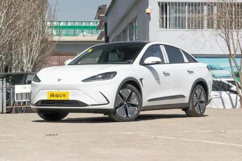 极狐阿尔法S6 20万级高阶智驾标杆