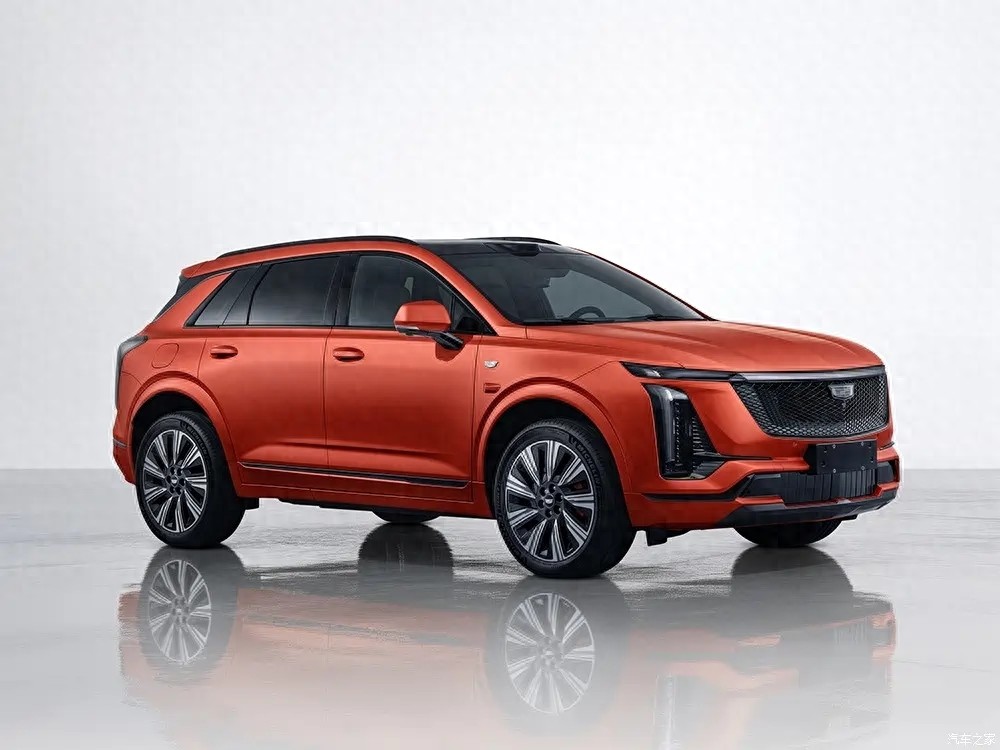 凯迪拉克XT5 PHEV来袭:综合续航1600km,标配高阶智驾!
