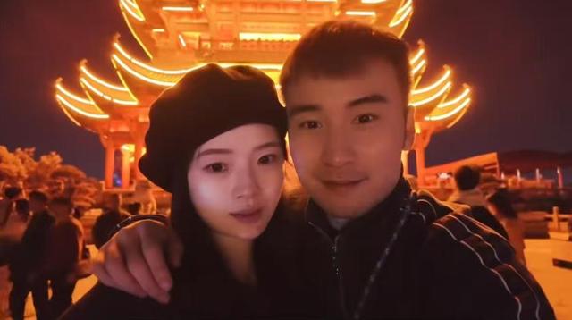 击败张本智和破马龙晋升纪录，牛冠凯履历有多硬核?_乒乓不打烊