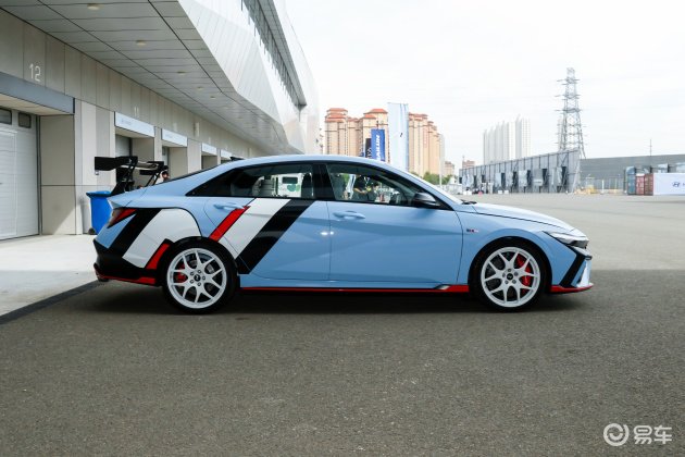 现代伊兰特Elantra N紧凑型车你粉吗 开不坏的神车