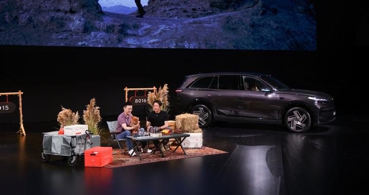 乐道L80：这台双舱大五座SUV，把家庭需求研究透了