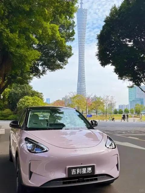 星愿用车全攻略智驾辅助舒享配置尽在掌
