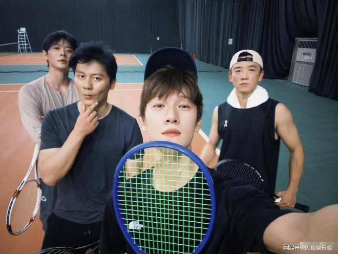 娱乐圈神仙运动搭子！李晨郑恺李昀锐丞磊合体打球，氛围感拉满