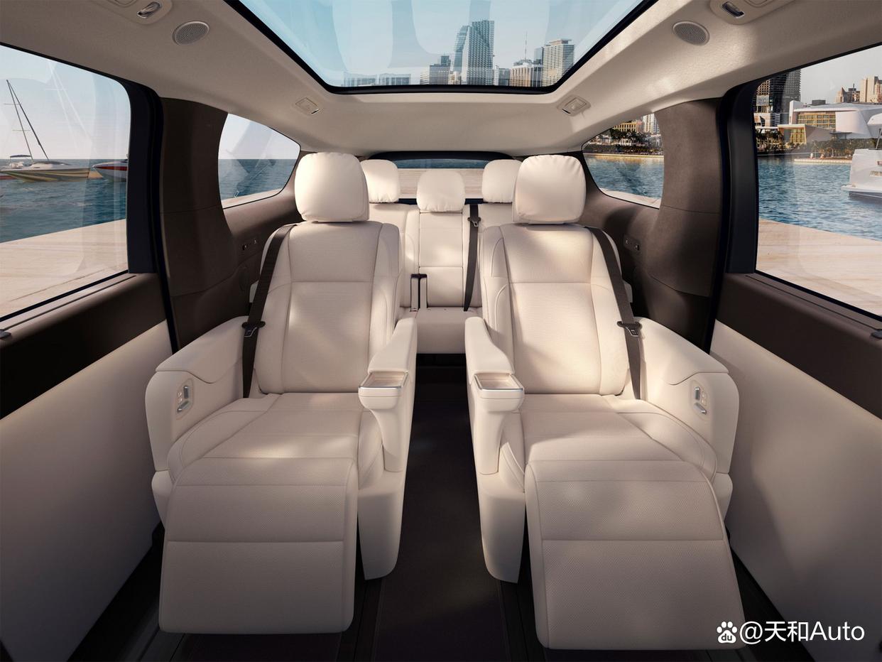 看理想MEGA内饰官图后的疑惑:MPV车主们到底想要什么?