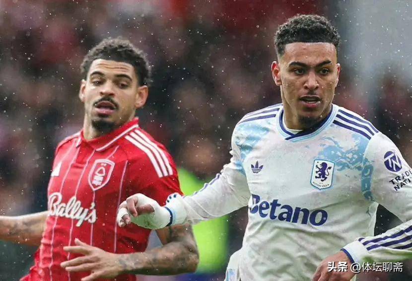 随着热刺0-1爆冷，维拉1-1，曼城3-0切尔西，英超积分榜诞生