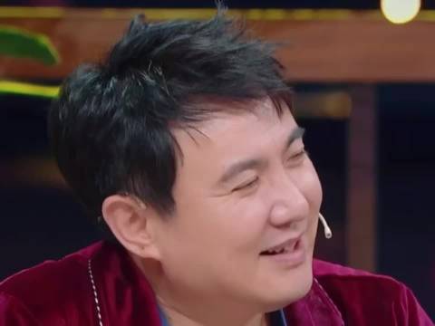 关晓彤坦言童星出道难交真心朋友，称时间会筛选对的人