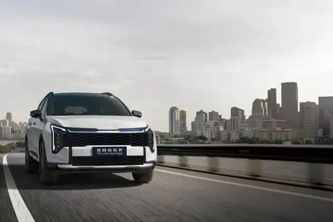 14.6万起的2026款起亚狮铂拓界 很香