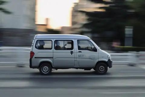 揭秘“国民神车”五菱宏光:不靠缸数靠良心，老百姓要的它全给