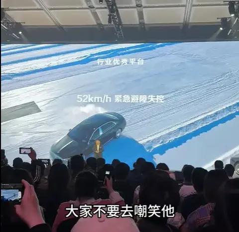 奔驰“打滑门”背后：技术争议与百年品牌的转型阵痛奔驰