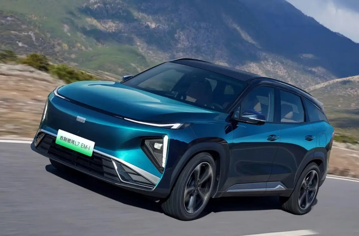 2025款银河L7 EM-i怎么样?高低配变速箱不同_太平洋号