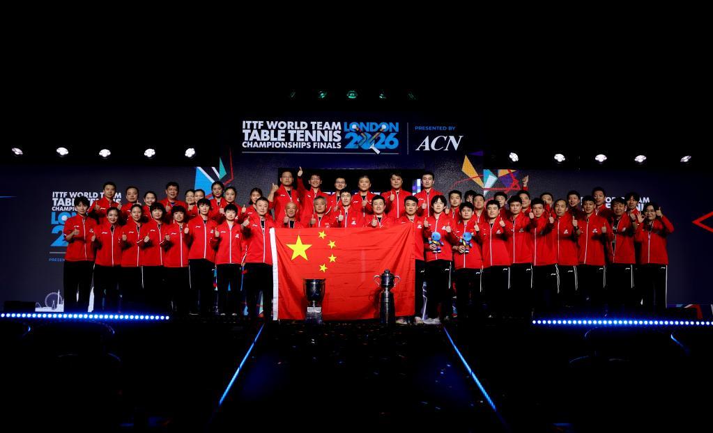 王皓带队卫冕次日遭批:小组赛1胜2负创70年最差，指导方式引争议_魔法豆花UPxuR2