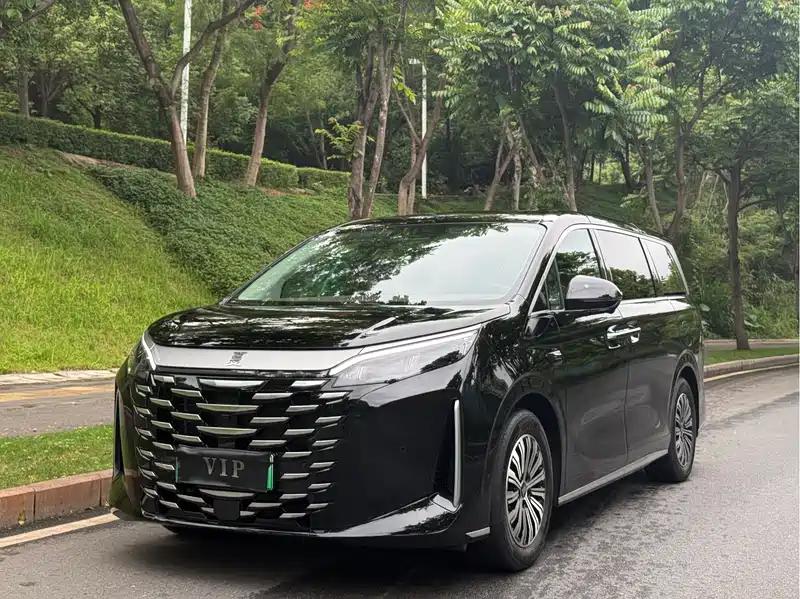 深圳比亚迪夏二手车 2025款,优惠特价17.68万
