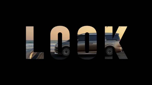 极氪009上市41.38万起，900V高压3.9秒破百续航720km