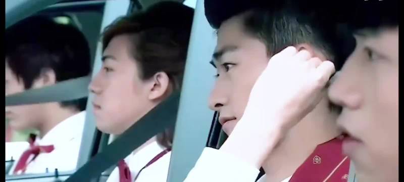 俞灏明重返艾利斯顿商学院再现端木磊经典形象