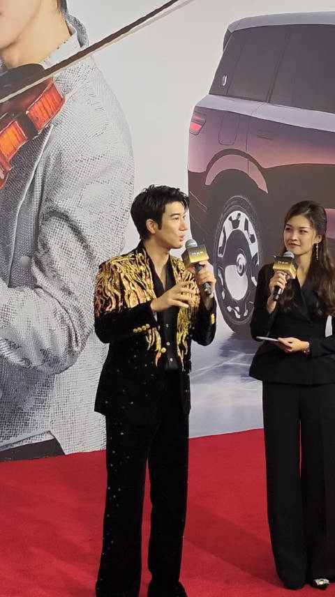 连明星王力宏都直呼太哇塞的车原来就是腾势N9闪充版