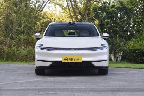 12万级纯电轿车,能有这么整?实测长安启源A06家用实力