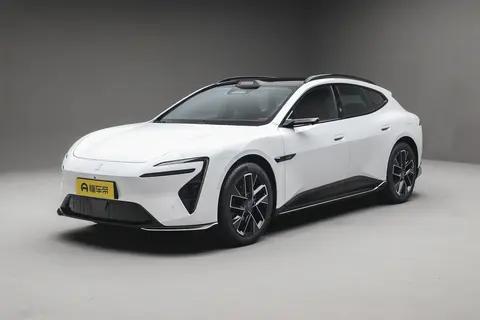 25 万内家用性能兼顾的均衡轿跑,阿维塔 06T Max 试驾