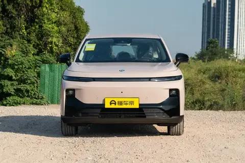 10万级纯电SUV，入手正当时-2025款零跑B10