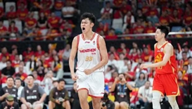 今晚深圳男篮对阵浙江广厦，传来4好2坏消息，史密斯伤情更新