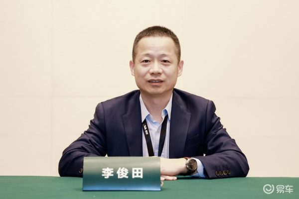 理想MEGA另一种方案是理想跟我们一起到芯片厂商为汇川联合动力做