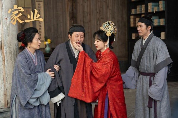 不会演别尬演！《家业》中实力派曹磊告诉你，什么叫“松弛感”