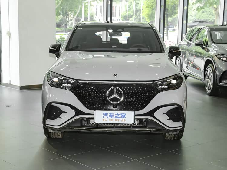 纵横纯电SUV市场,奔驰EQESUV、奔驰EQSSUV与ModelY谁能胜出?