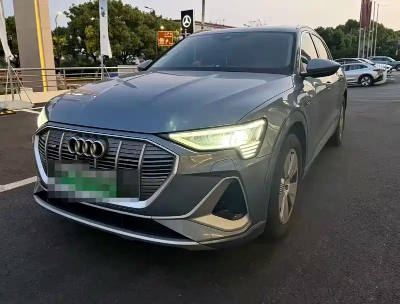 上海奥迪Q4 e-tron二手车 2023款,优惠特价15.69万