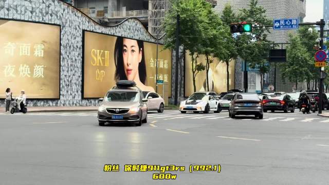 保时捷911GT3RS直接两台拉满，新兰博基尼大牛黑武士起飞，捷豹妹妹无敌