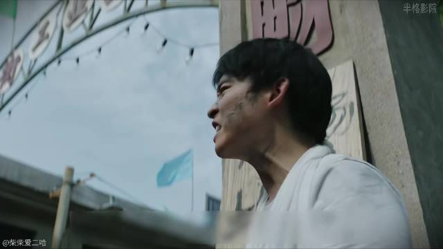 大江大河：杨巡孤注一掷进入2023观影人次榜前三，火烧市场假冒伪劣电器