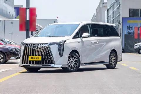 传祺 E9一款中大型插电式混动 MPV