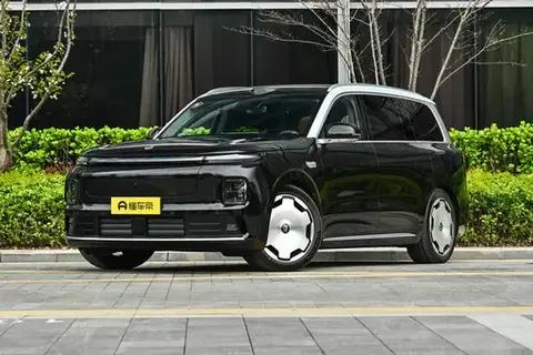 全尺寸SUV新标杆!零跑D19深度体验:舒适性极佳,适合家用