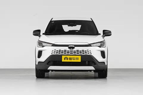 2026款丰田卡罗拉锐放:内外设计全面升级，家用通勤优选