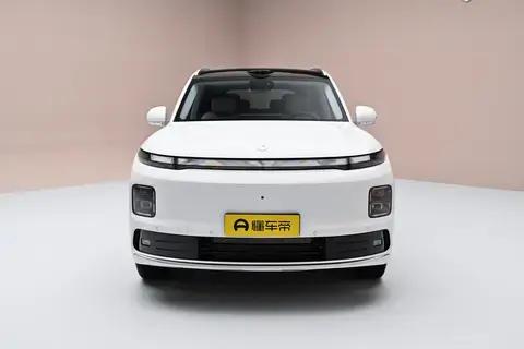 零跑D19体验:全尺寸SUV,6/7座可选,家用更合适?