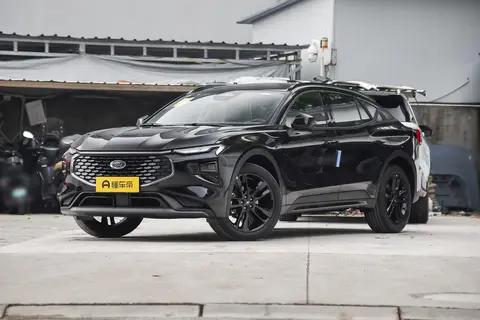 2025款蒙迪欧2.0T E-混动运动版:不浮夸,实用