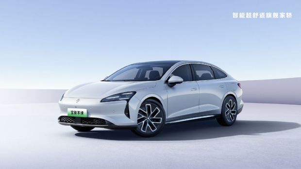 插电混动/纯电动中大型轿车 宝骏享境官图发布_购车网