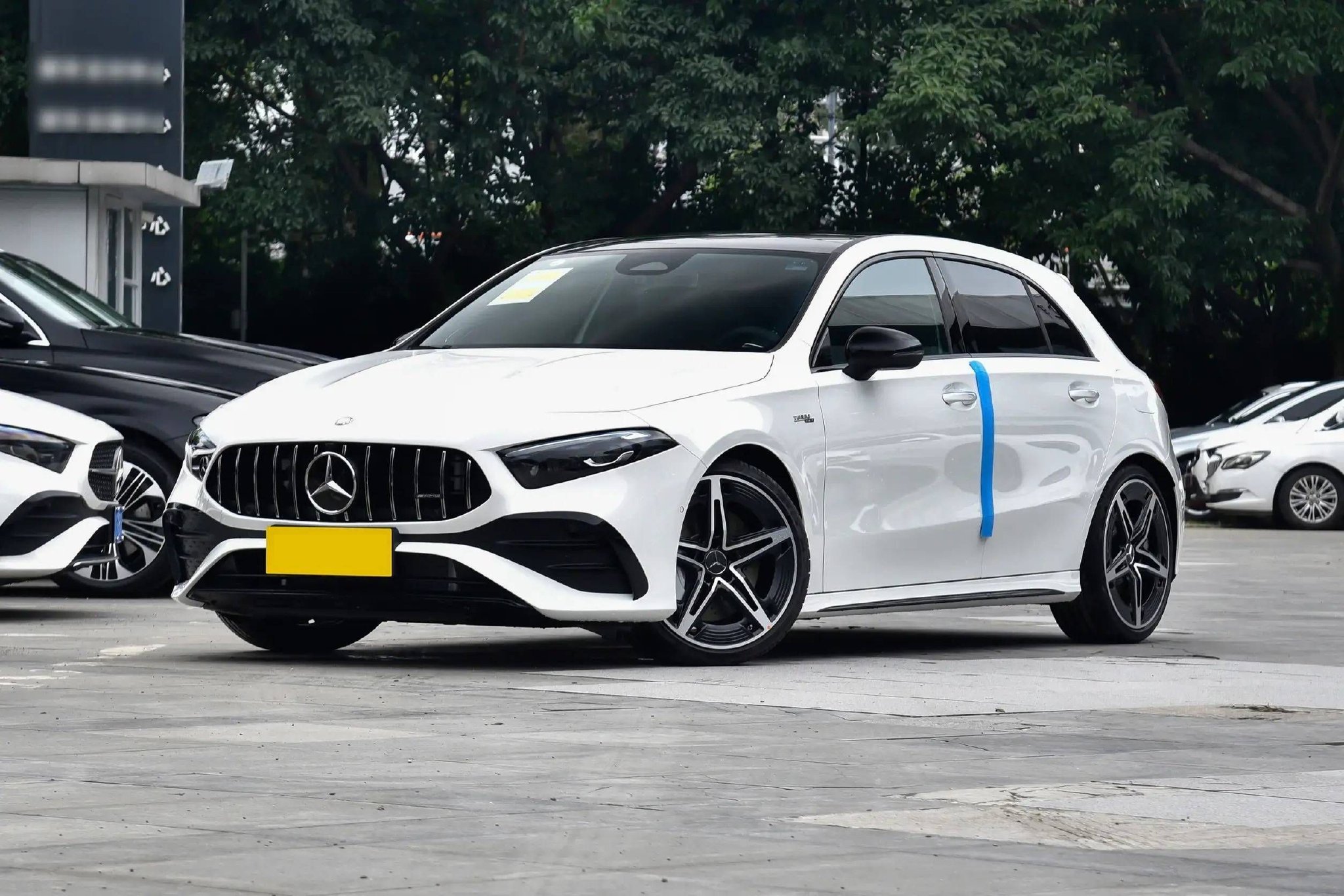2026款奔驰A级AMG上市,领克、思域TYPE R有压力了?_汽车