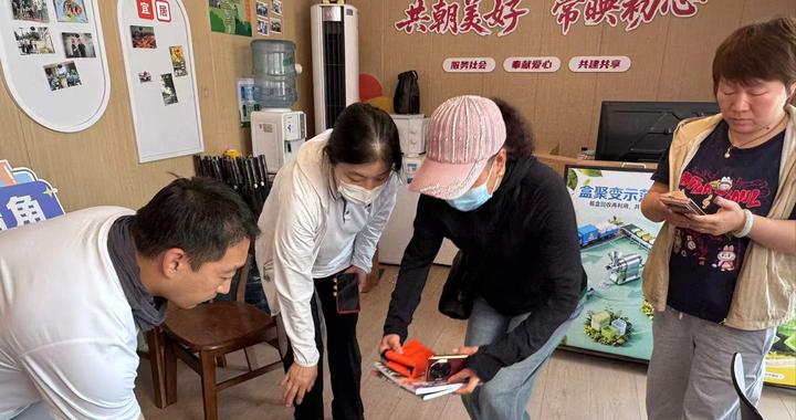 朝阳常营乡捐千本图书为外卖小哥圆梦