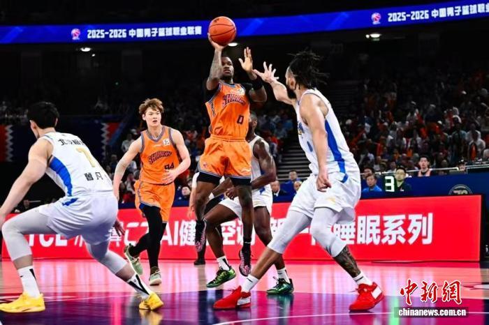 CBA京沪半决赛天王山1-1平争赛点:丁俊晖国安主帅现场观赛_分秒必争湖泊bNuAaX