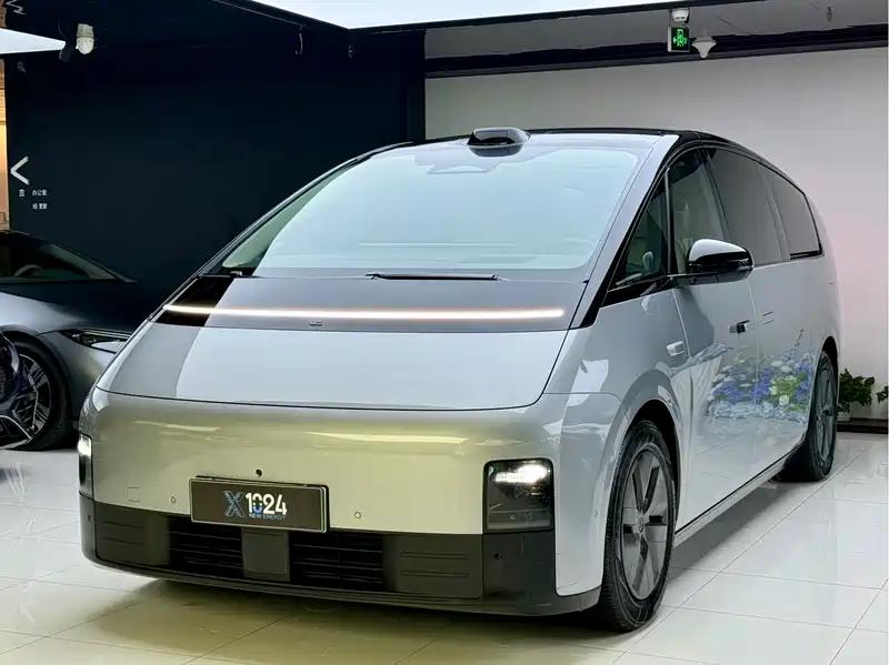深圳理想汽车理想MEGA二手车 2024款,优惠特价38.98万