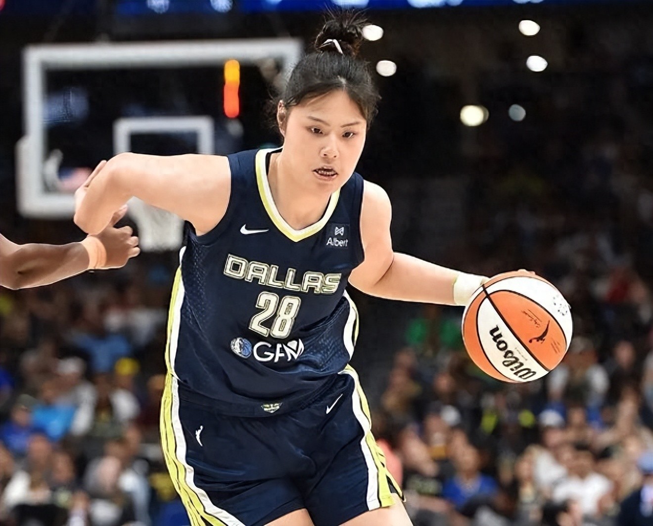 李月汝WNBA处境惨淡，场均4.5分钟零运动战进球，该申请交易了