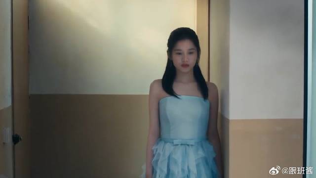 公主就是要穿裙子才对 朱韵也太美了