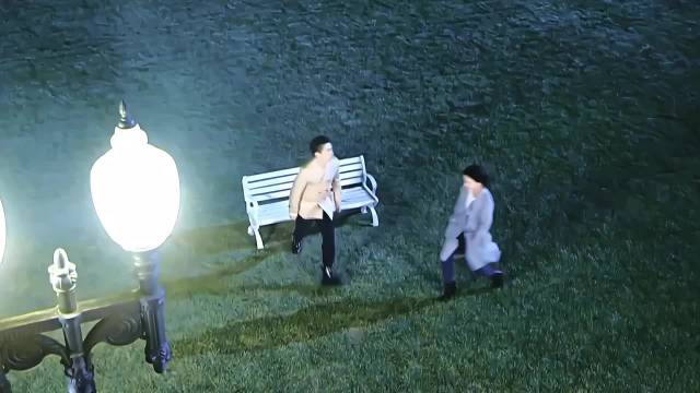 拧巴的人，需要一个赶不走的爱人 ｜陈晓