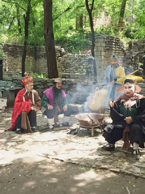 直播间再现西游记经典角色唐僧猪八戒神还原