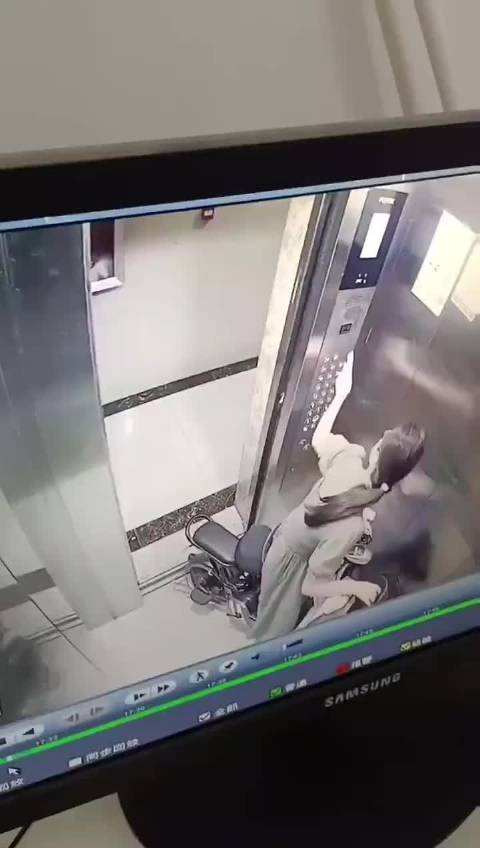 电动车不允许进电梯是有原因的