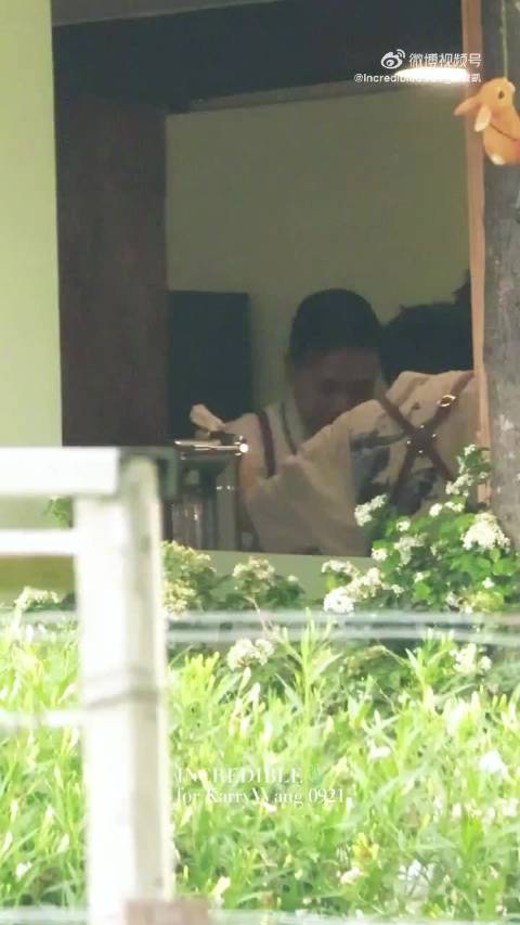 这么细致全方位给林大厨擦汗的王俊凯，难怪会被林大厨认证白月光