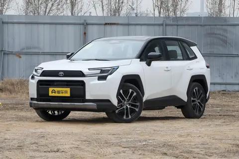 丰田也开始卷配置了?2026款RAV4荣放能否再战五年?