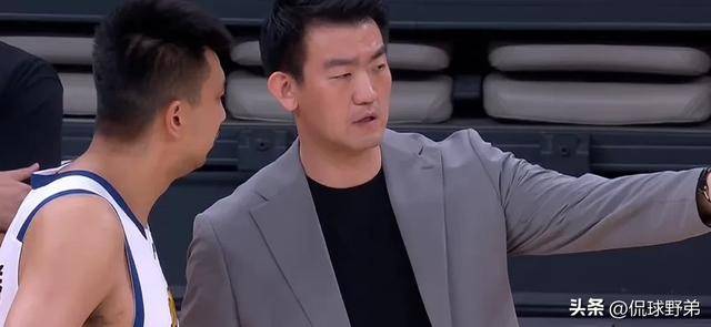 深圳男篮91-80广厦男篮，赛后球员表现评分：3满分4优秀1及格