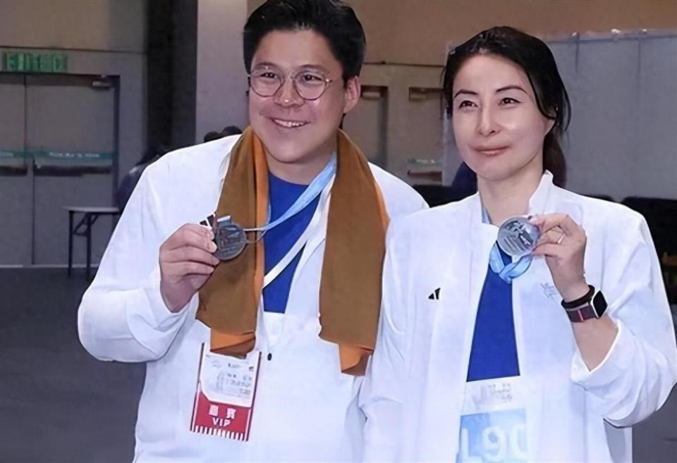 霍启刚坦言：这辈子遇到了2个贵人，一个改变性格，一个指导人生