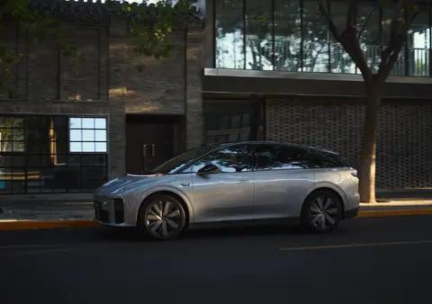 新车五座纯电SUV/9月底上市/续航最高720公里 理想i6最新官图
